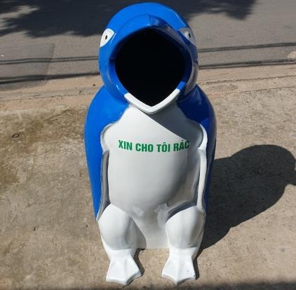 Thùng rác chim cánh cụt composite