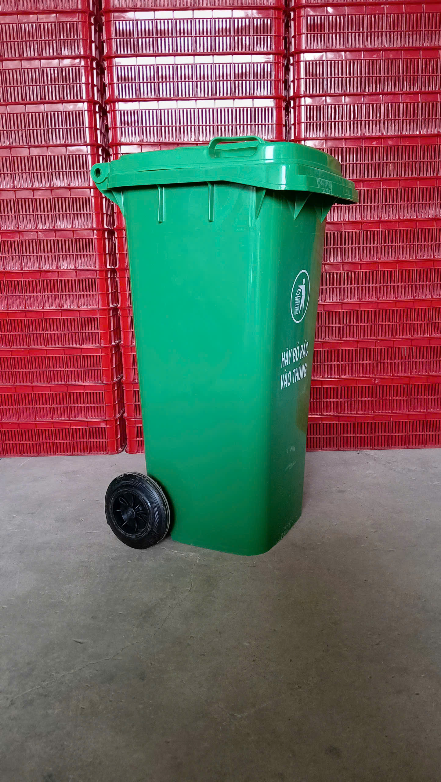 Thùng rác nhựa 120L- HDPE MÀU XANH LÁ