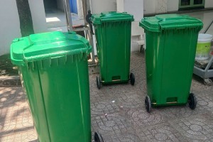 Vì Sao Nên Chọn Thùng Rác Dung Tích Lớn, Nhựa Dày?